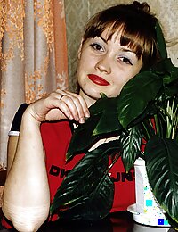 Inexperienced teens from 90s posing nude with flowers